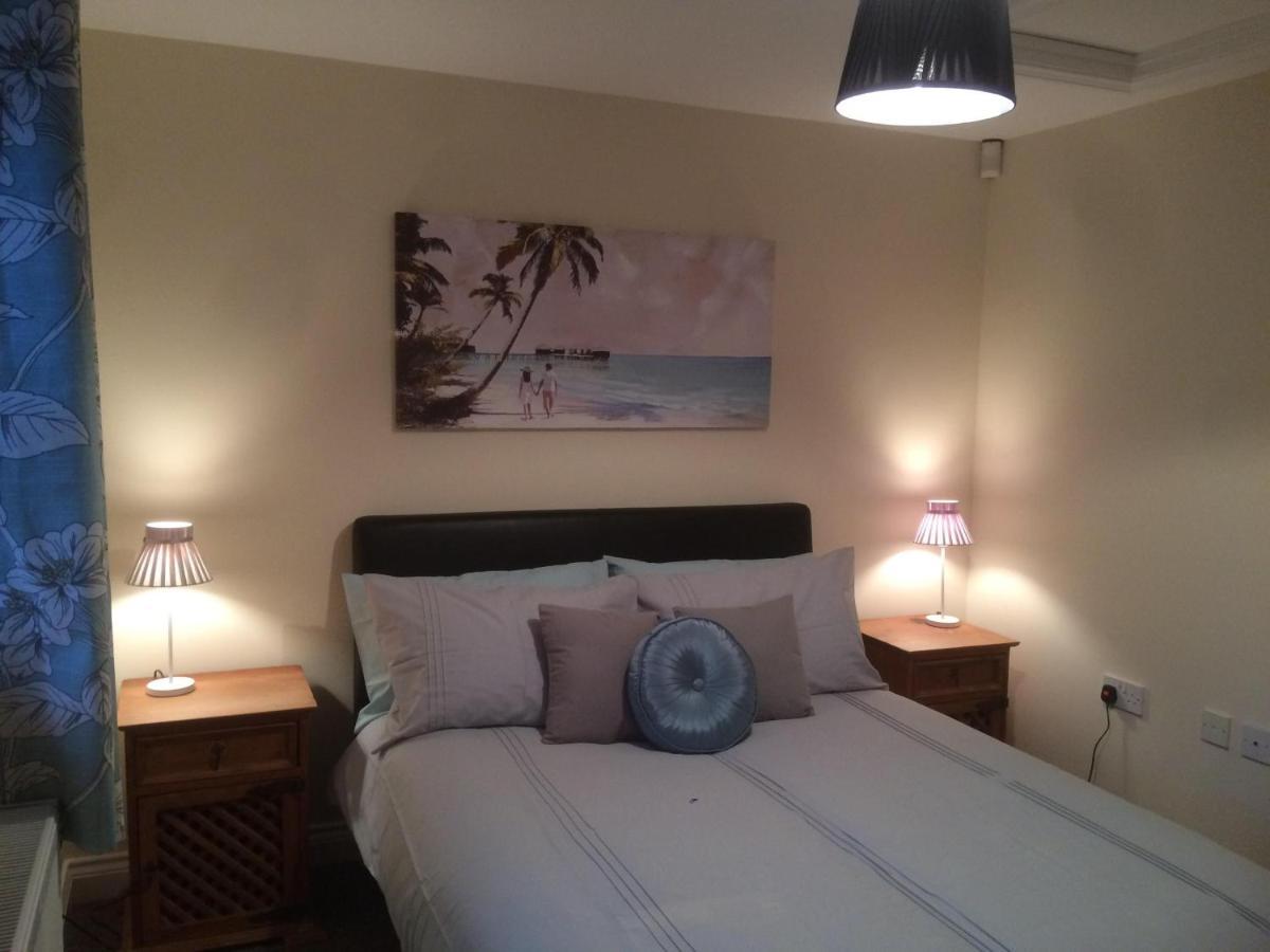 Coastal Escape Deal - 2 Bedroom House -Short Lets & Serviced Accommodation المظهر الخارجي الصورة