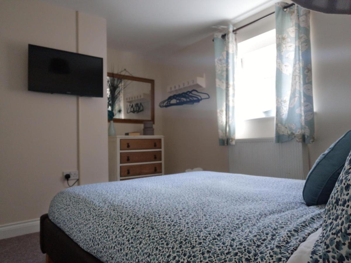 Coastal Escape Deal - 2 Bedroom House -Short Lets & Serviced Accommodation المظهر الخارجي الصورة